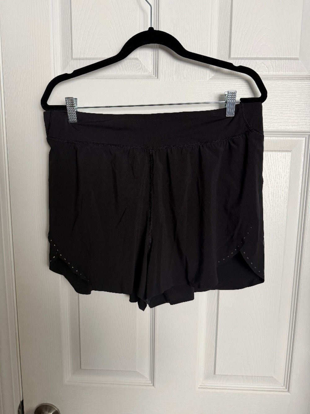 Lululemon Black Running Shorts Size 12 Lightweight Athletic